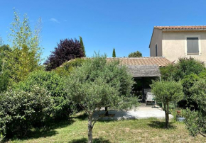 Maison de charme avec vue sur le Mont Ventoux Entrechaux